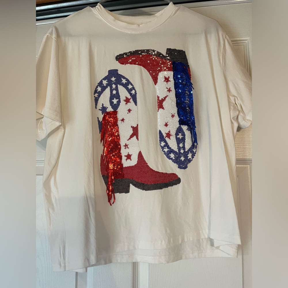 Women’s Queen of Sparkles T Shirt
